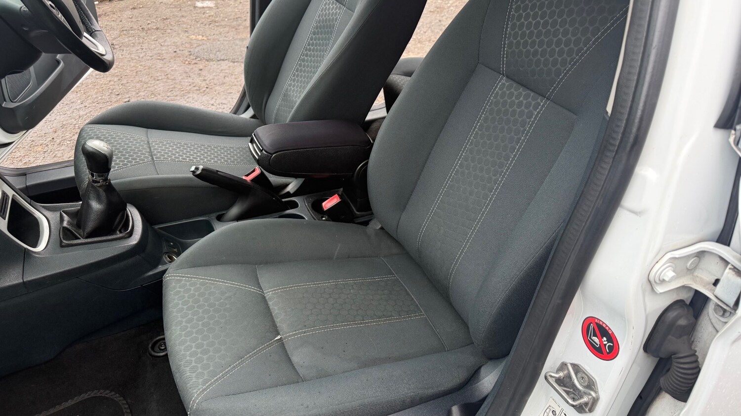 Used Ford Fiesta 2011 for sale - 77994447: Photo 17