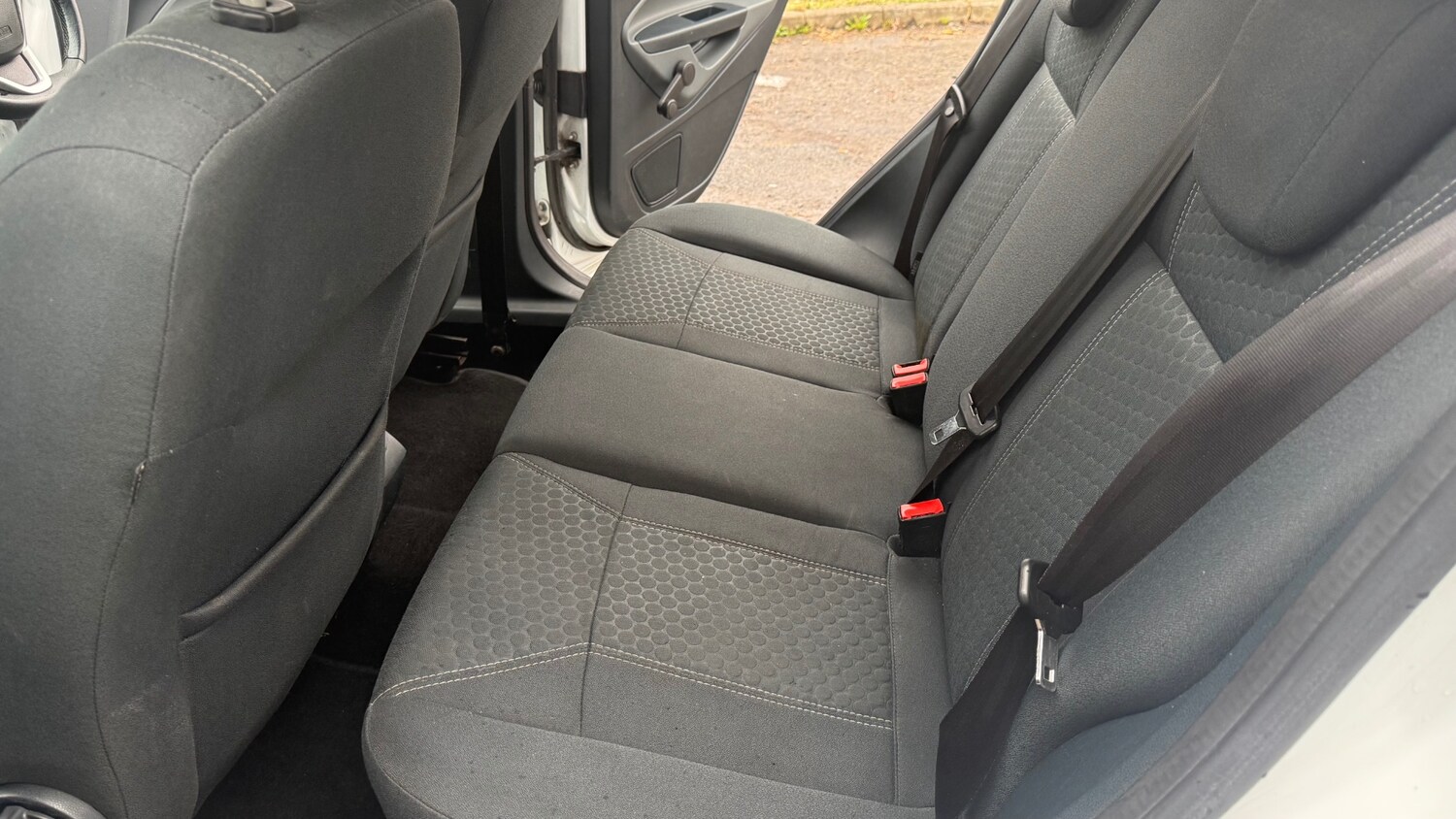 Used Ford Fiesta 2011 for sale - 77994447: Photo 19