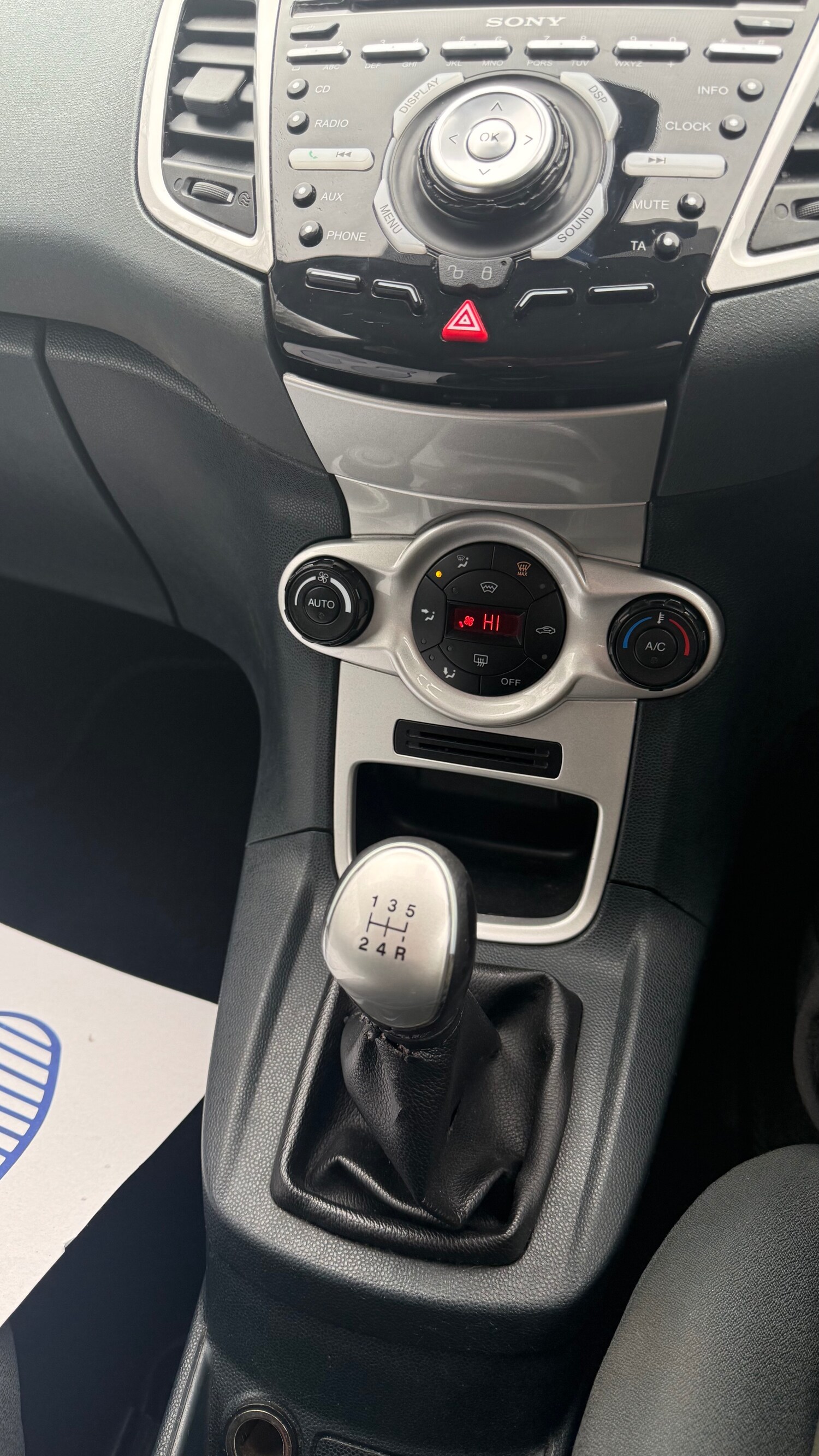 Used Ford Fiesta 2011 for sale - 77994447: Photo 27