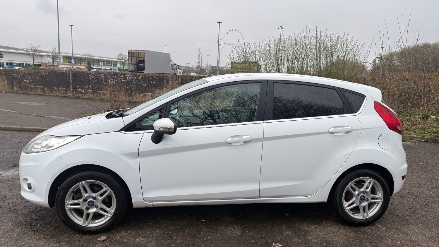 Used Ford Fiesta 2011 for sale - 77994447: Photo 8