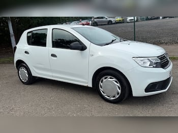 Used Dacia Sandero 2017 for sale - 79633071: Photo