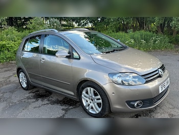 Used Volkswagen Golf Plus 2011 for sale - 78870763: Photo