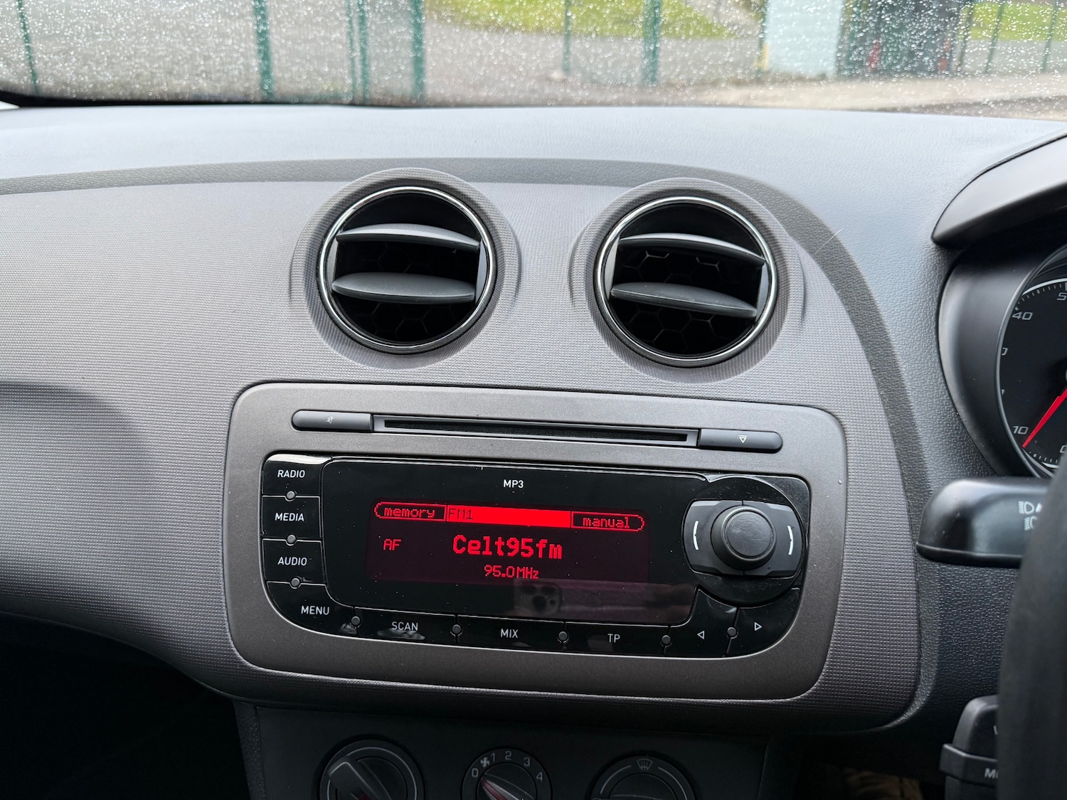 Used SEAT Ibiza 2012 for sale - 77412569: Photo 23