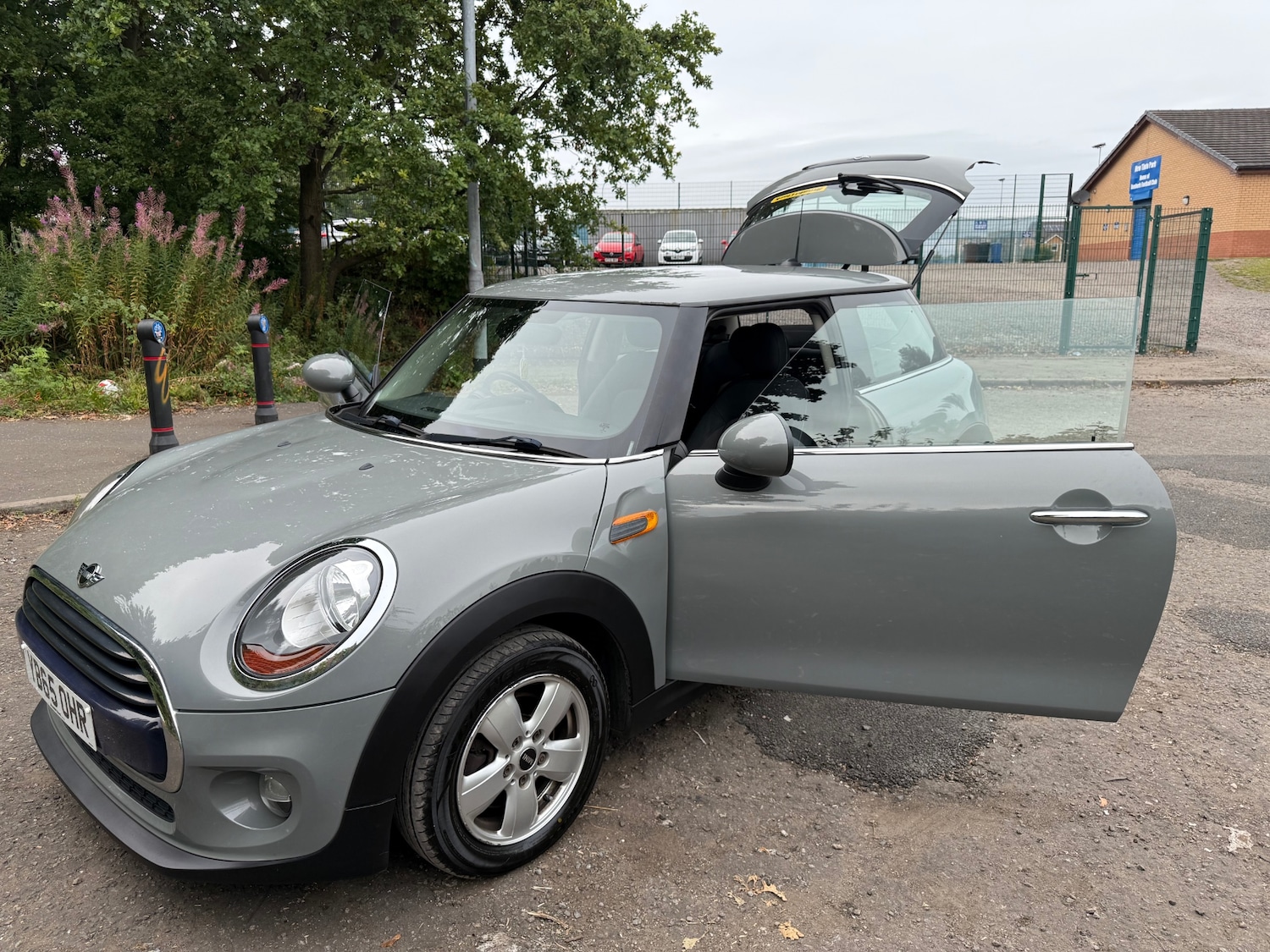 Vehicle 25