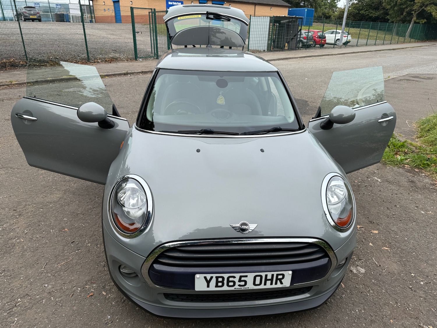 Vehicle 28