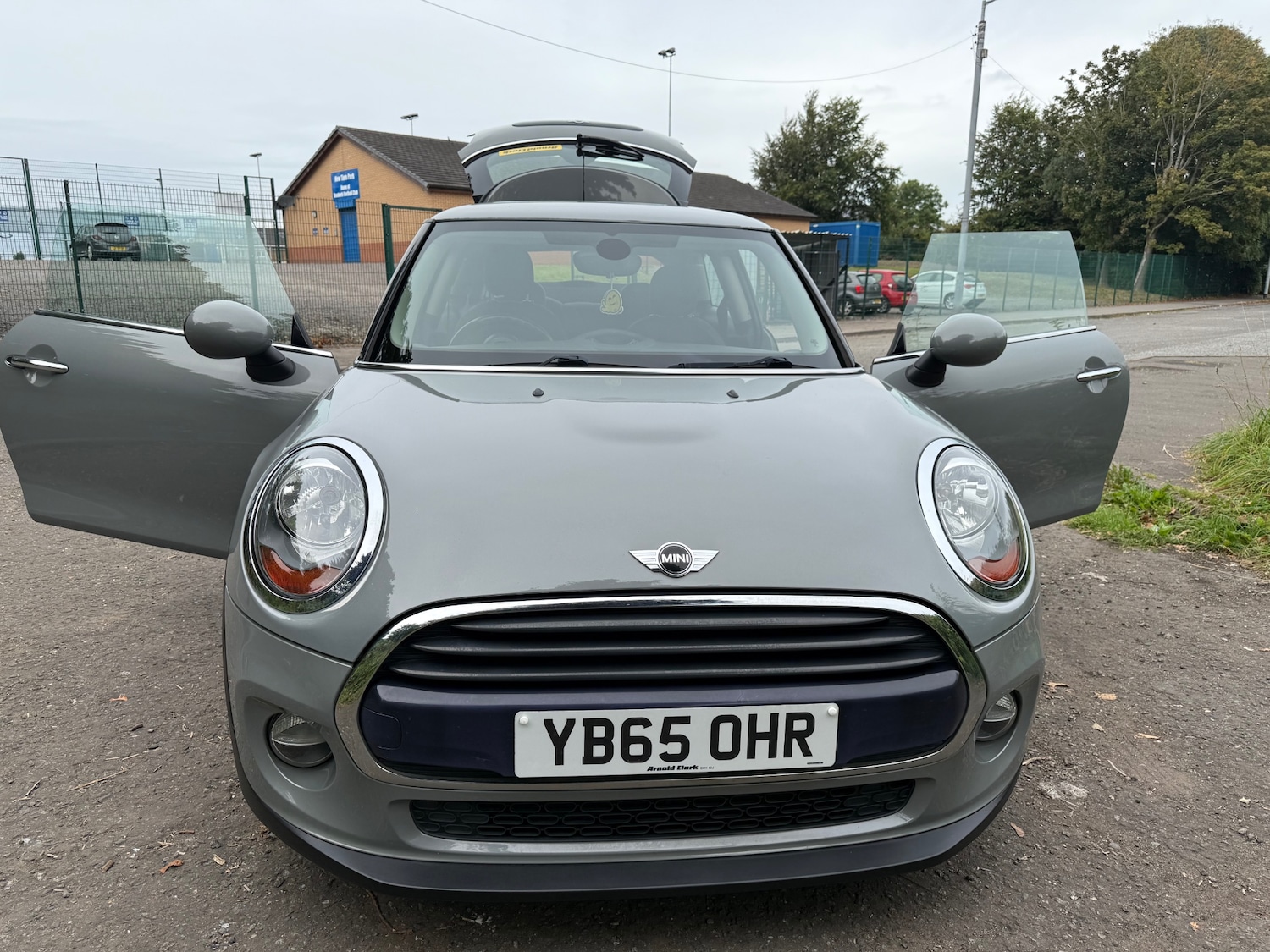 Vehicle 29