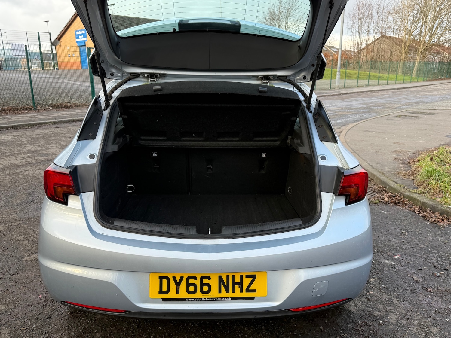 Used Vauxhall Astra 2016 for sale - 77412568: Photo 12