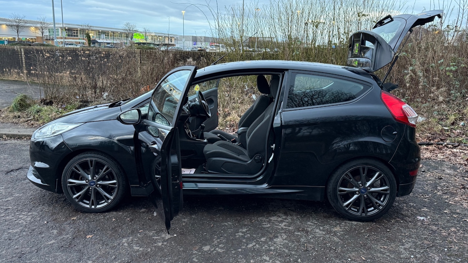 Used Ford Fiesta 2015 for sale - 77268171: Photo 19