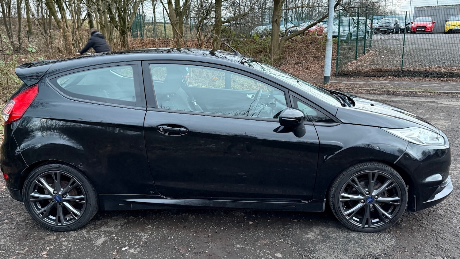 Used Ford Fiesta 2015 for sale - 77268171: Photo 4