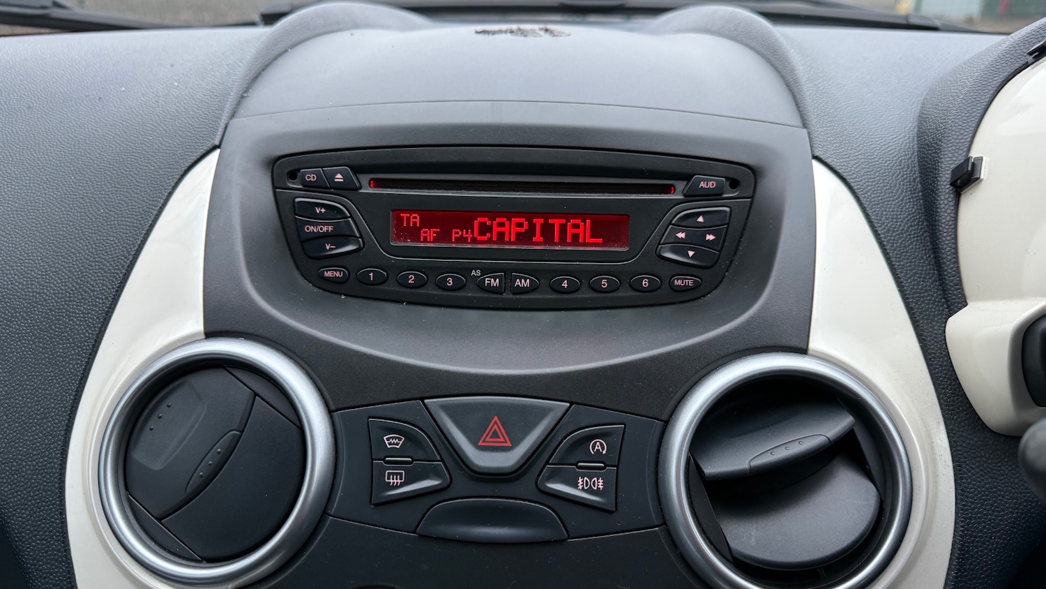 Used Ford Ka 2013 for sale - 77039129: Photo 22