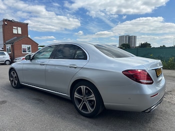 Used Mercedes-Benz E Class 2018 for sale - 79383360: Photo