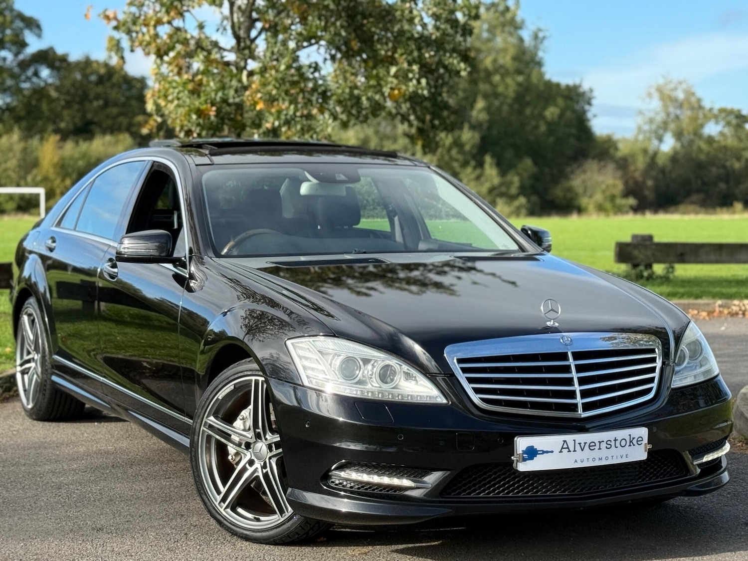 Used Mercedes-Benz S Class 2013 for sale - 76989305: Photo 17
