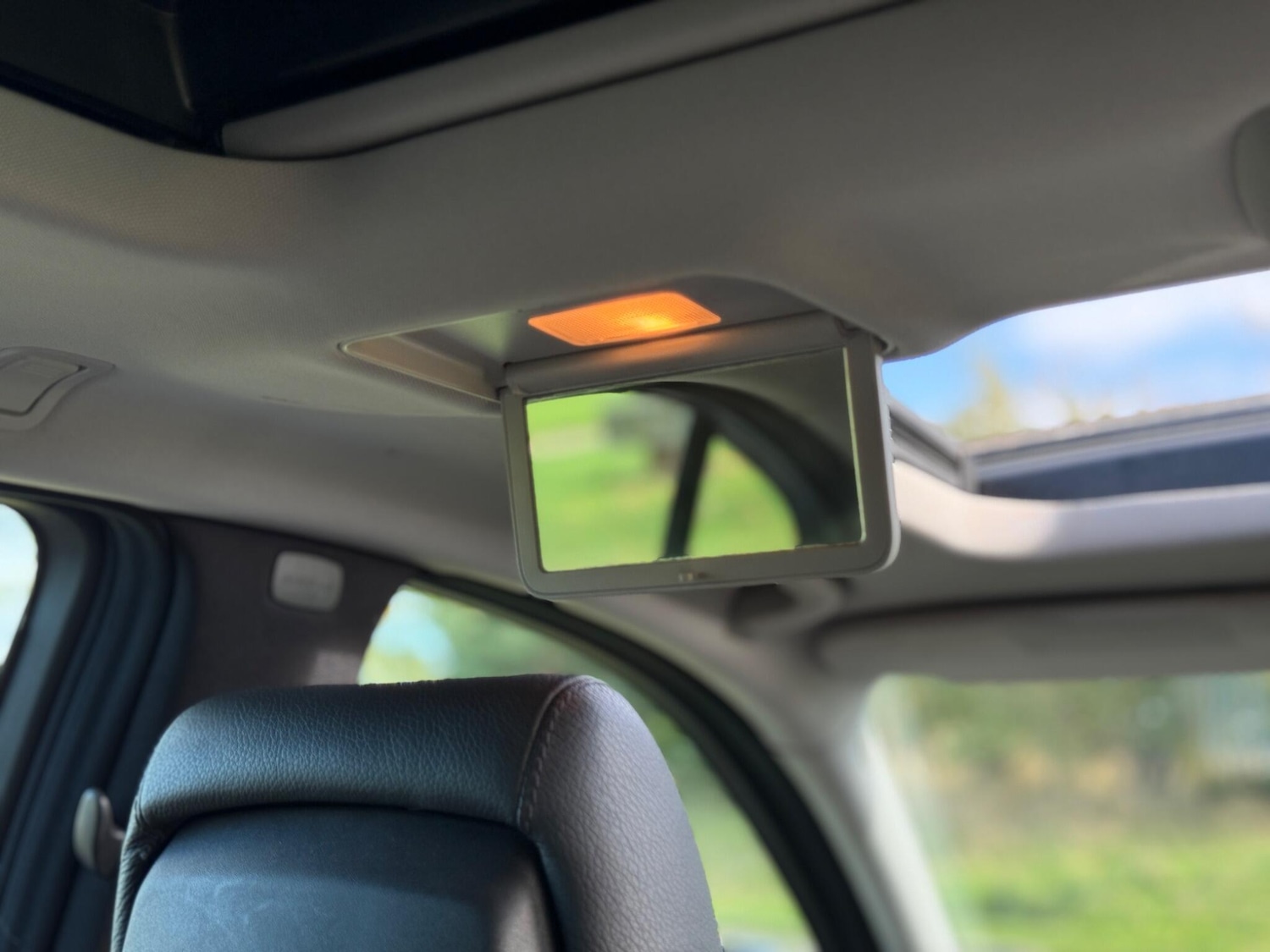 Used Mercedes-Benz S Class 2013 for sale - 76989305: Photo 35