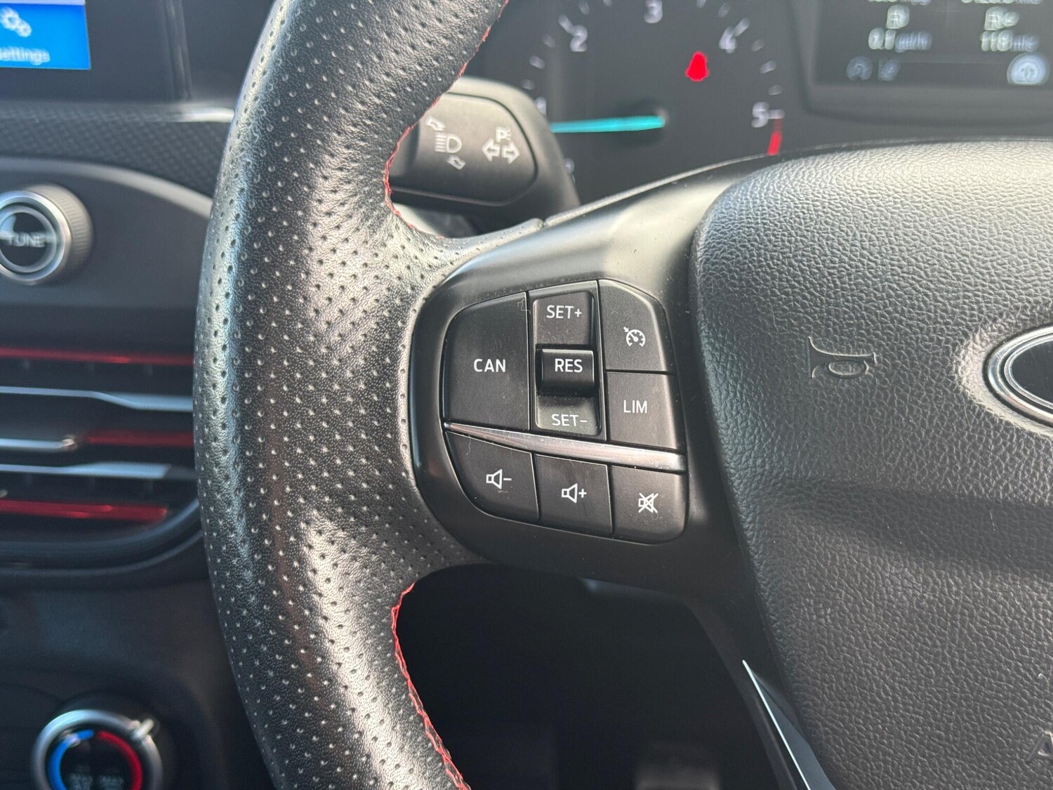 Used Ford Focus 2020 for sale - 77574104: Photo 32