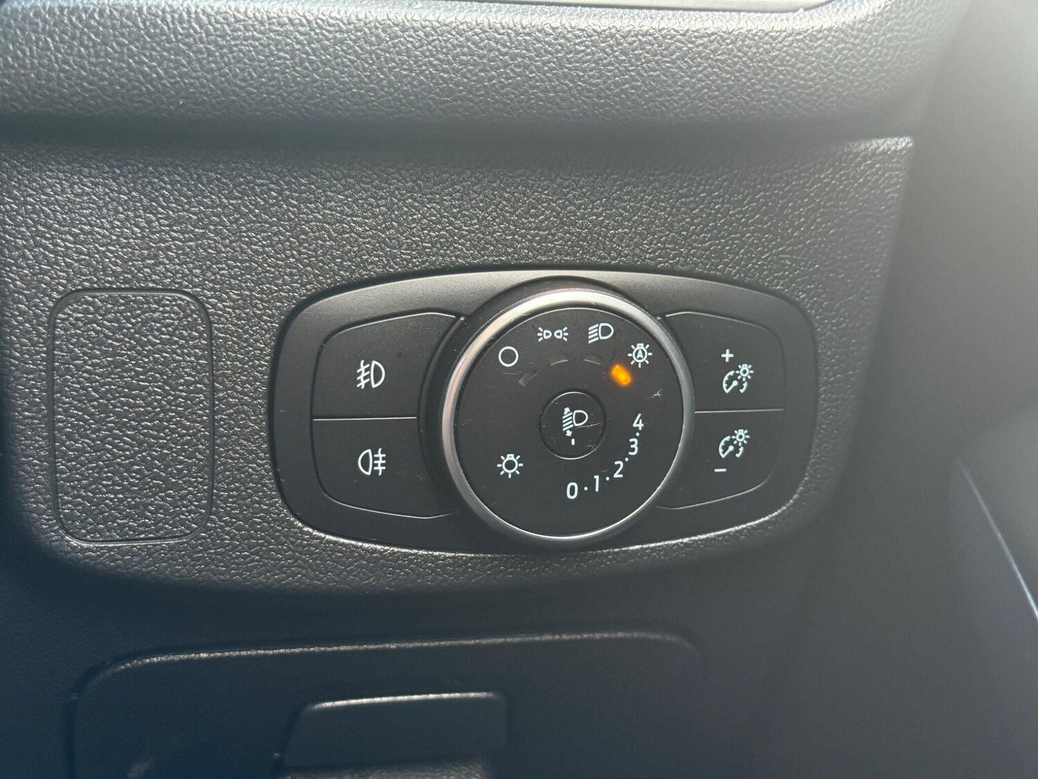 Used Ford Focus 2020 for sale - 77574104: Photo 34