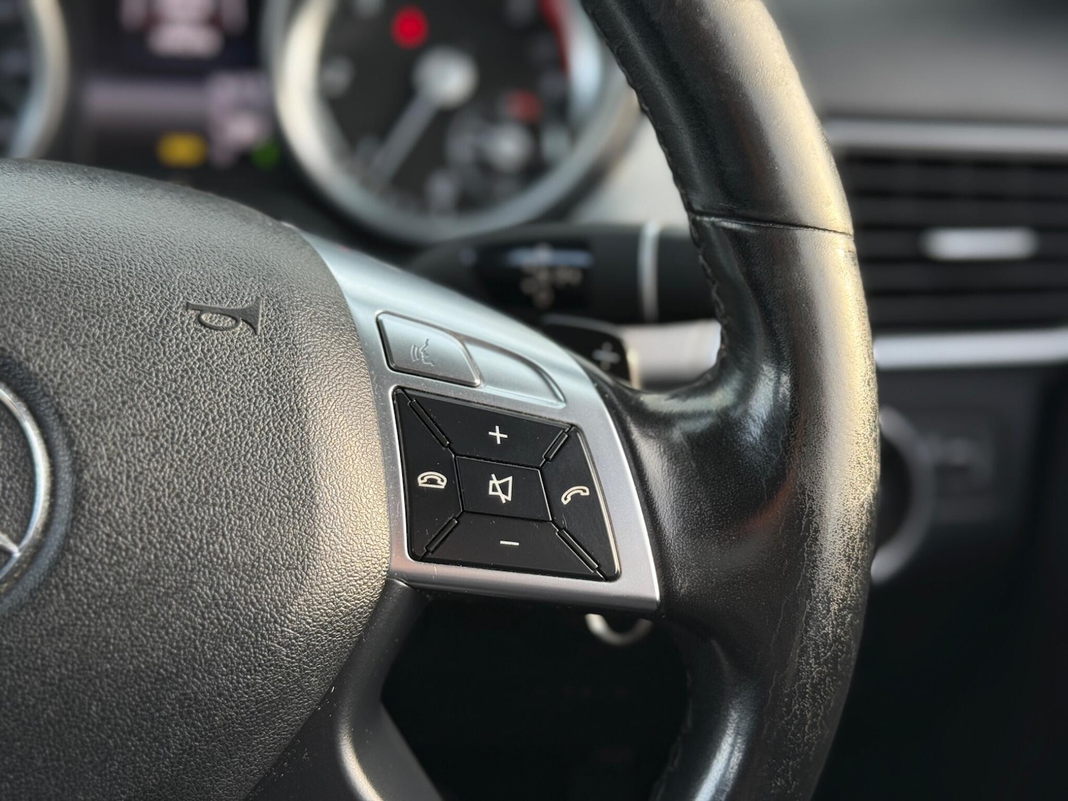 Used Mercedes-Benz M Class 2014 for sale - 76573331: Photo 29