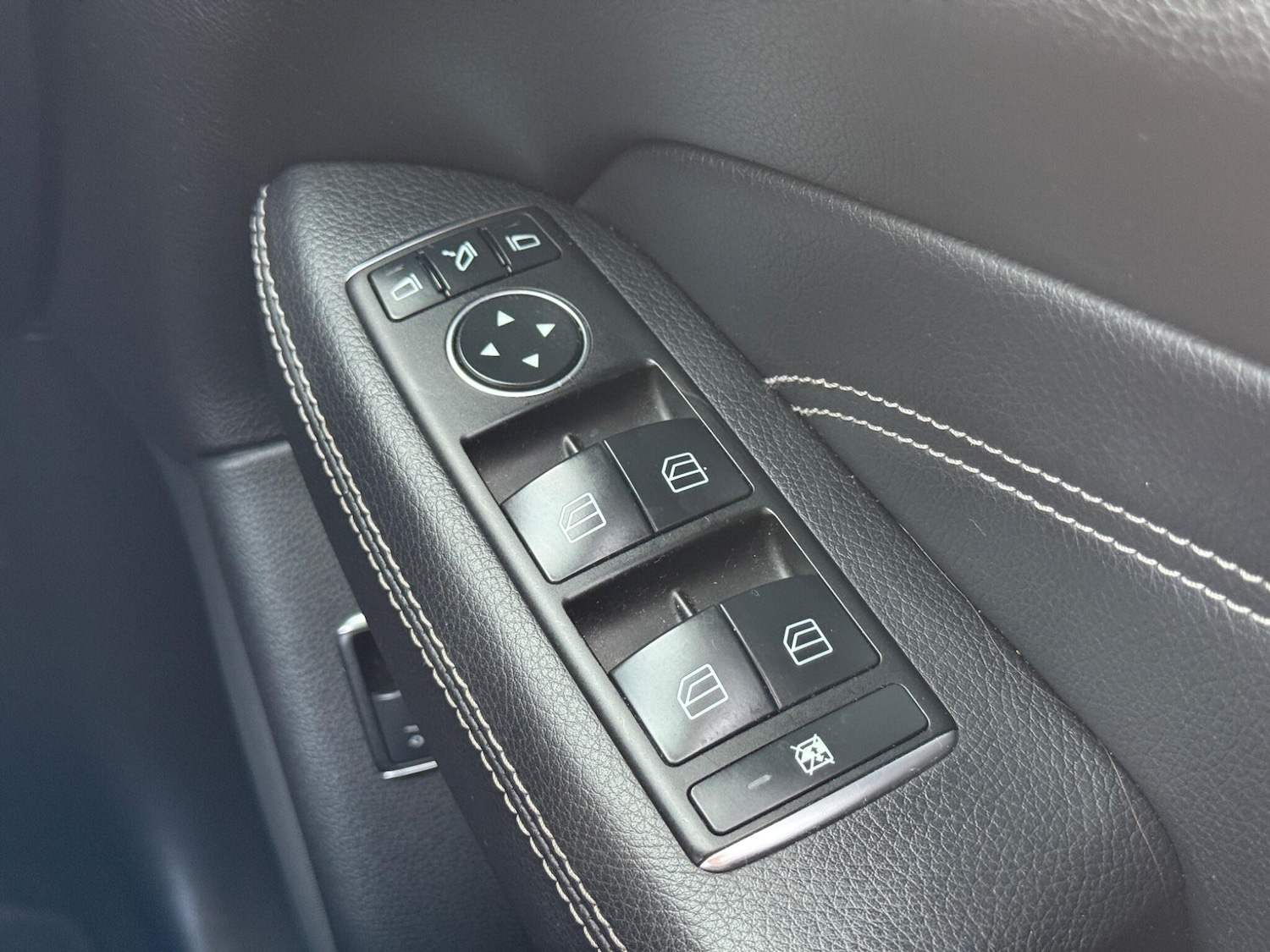 Used Mercedes-Benz M Class 2014 for sale - 76573331: Photo 37