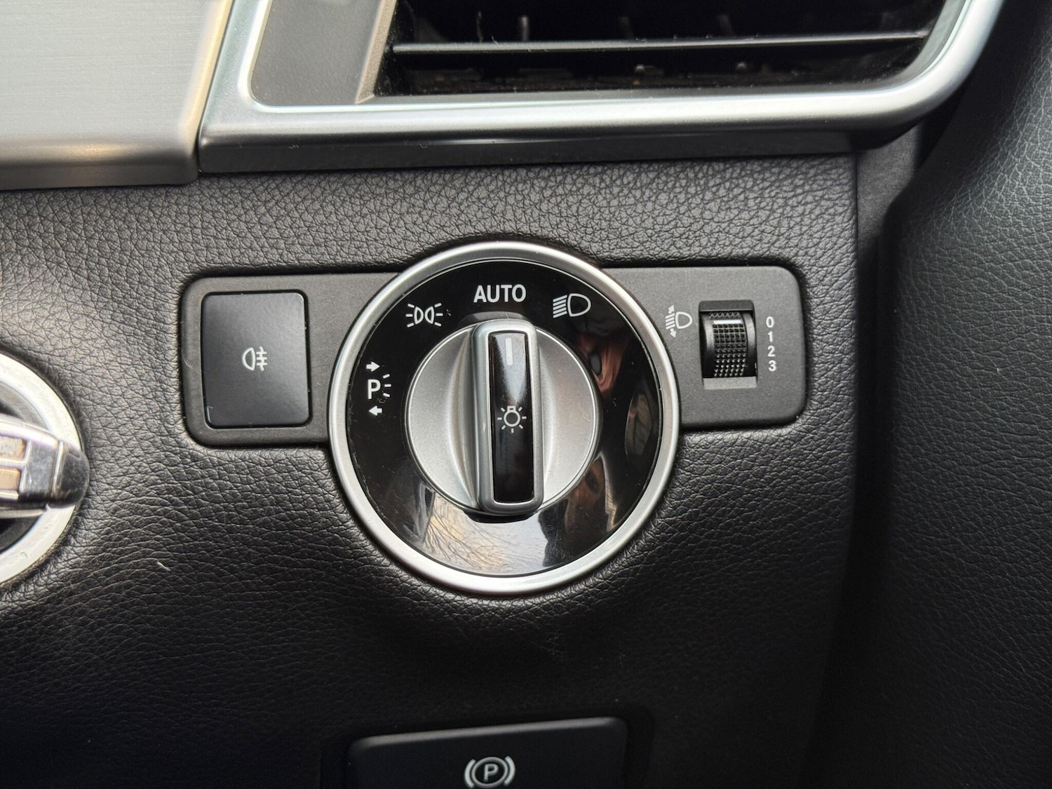 Used Mercedes-Benz M Class 2014 for sale - 76573331: Photo 38