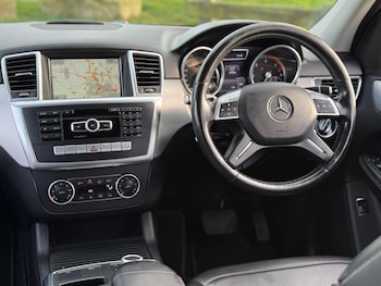 Used Mercedes-Benz M Class 2014 for sale - 76573331: Photo