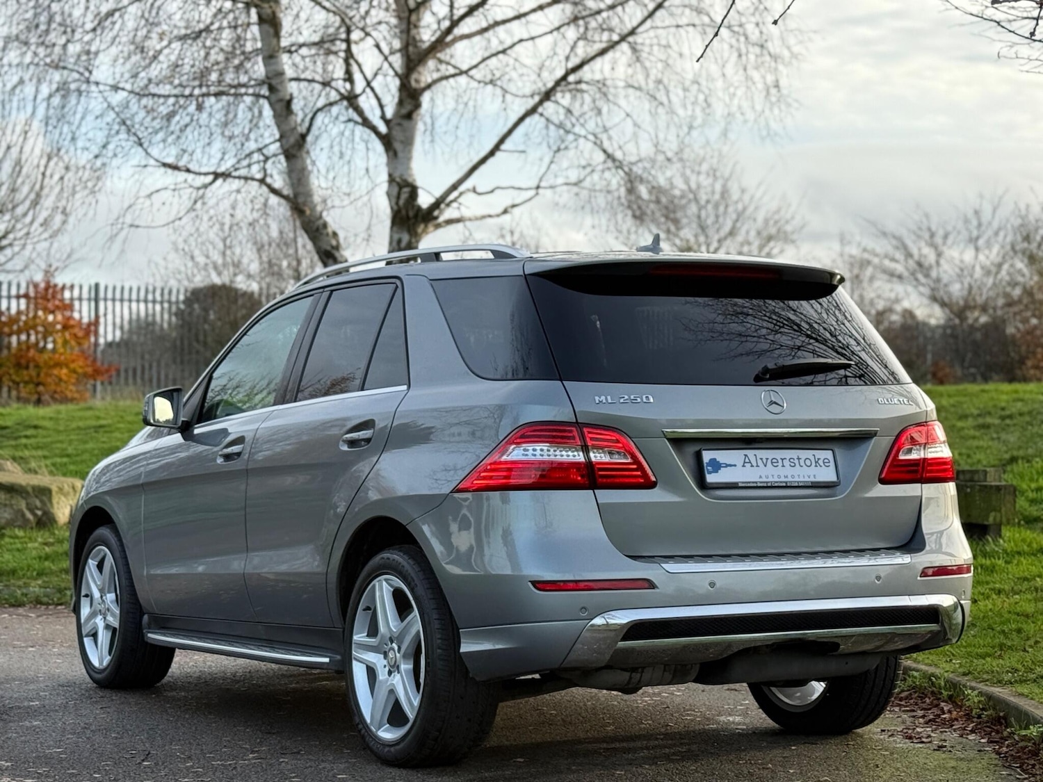 Used Mercedes-Benz M Class 2014 for sale - 76573331: Photo 9