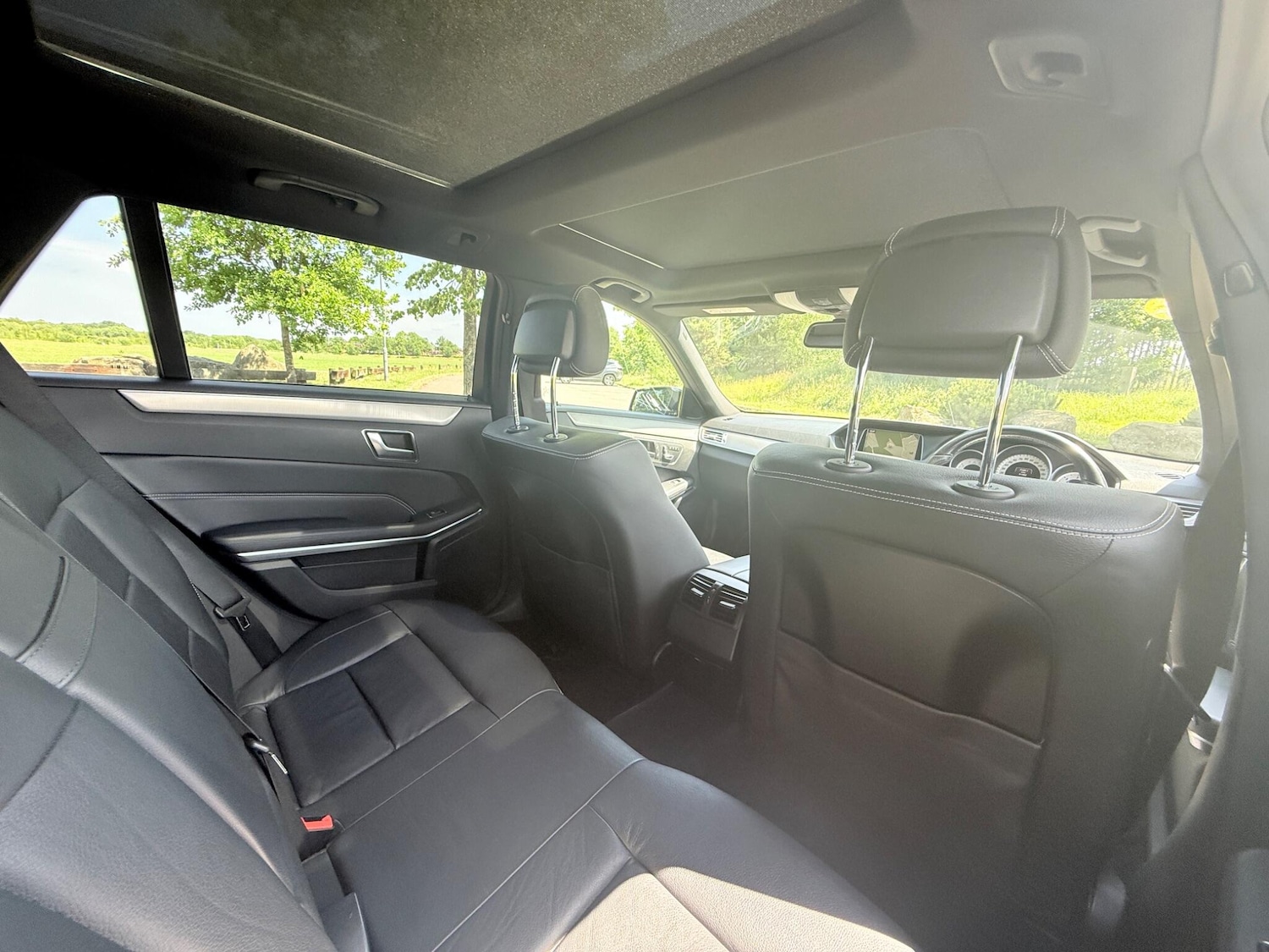 Used Mercedes-Benz E Class 2015 for sale - 76370843: Photo 22