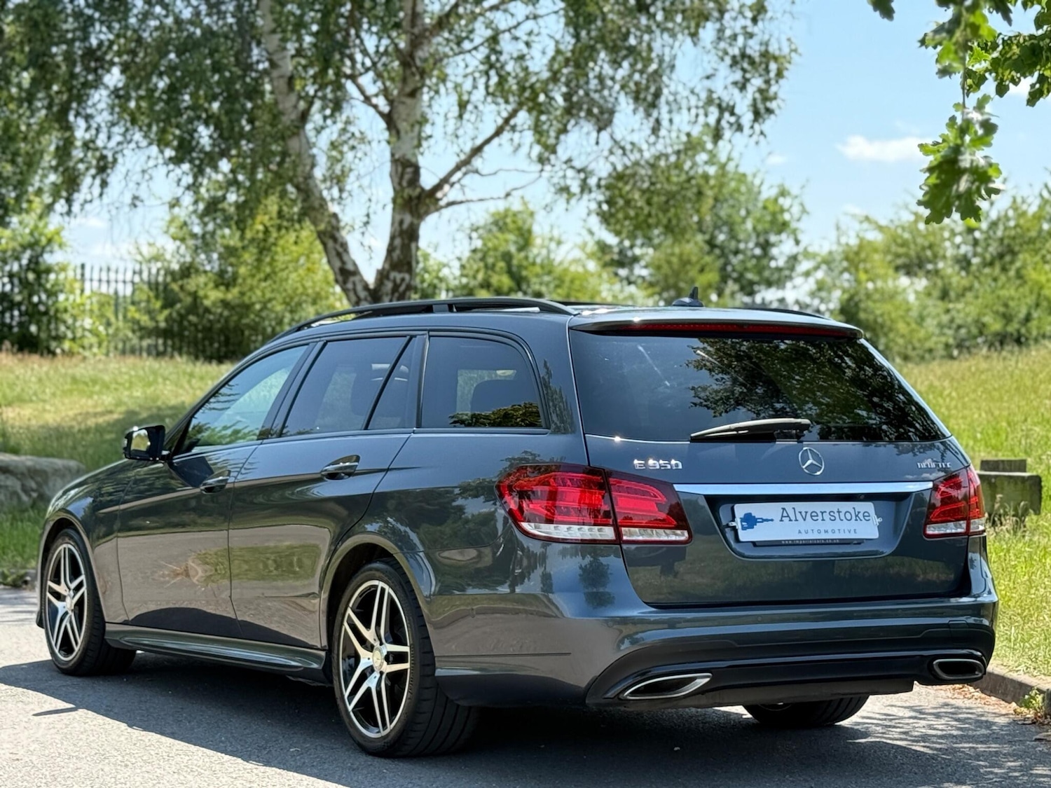 Used Mercedes-Benz E Class 2015 for sale - 76370843: Photo 8