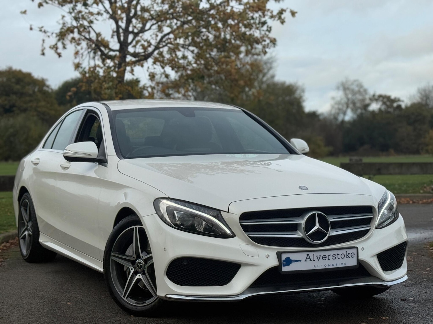 Used Mercedes-Benz C Class 2014 for sale - 76458149: Photo 5