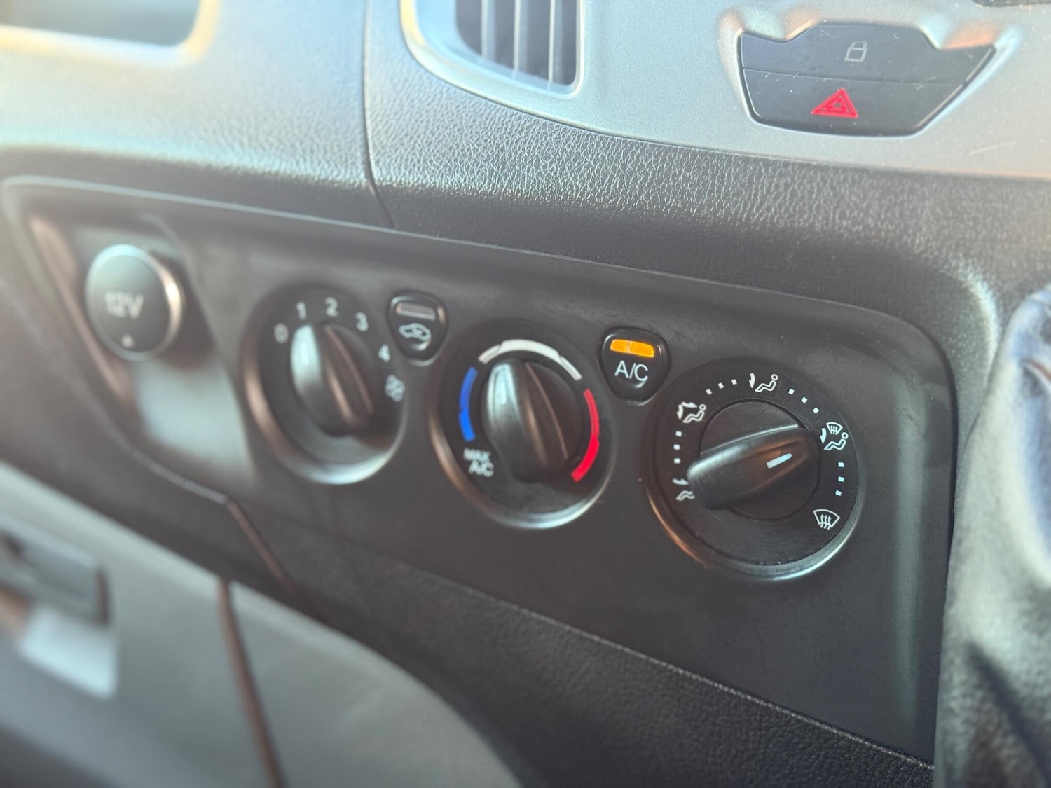 Used Ford Transit Custom 2018 for sale - 77015280: Photo 30