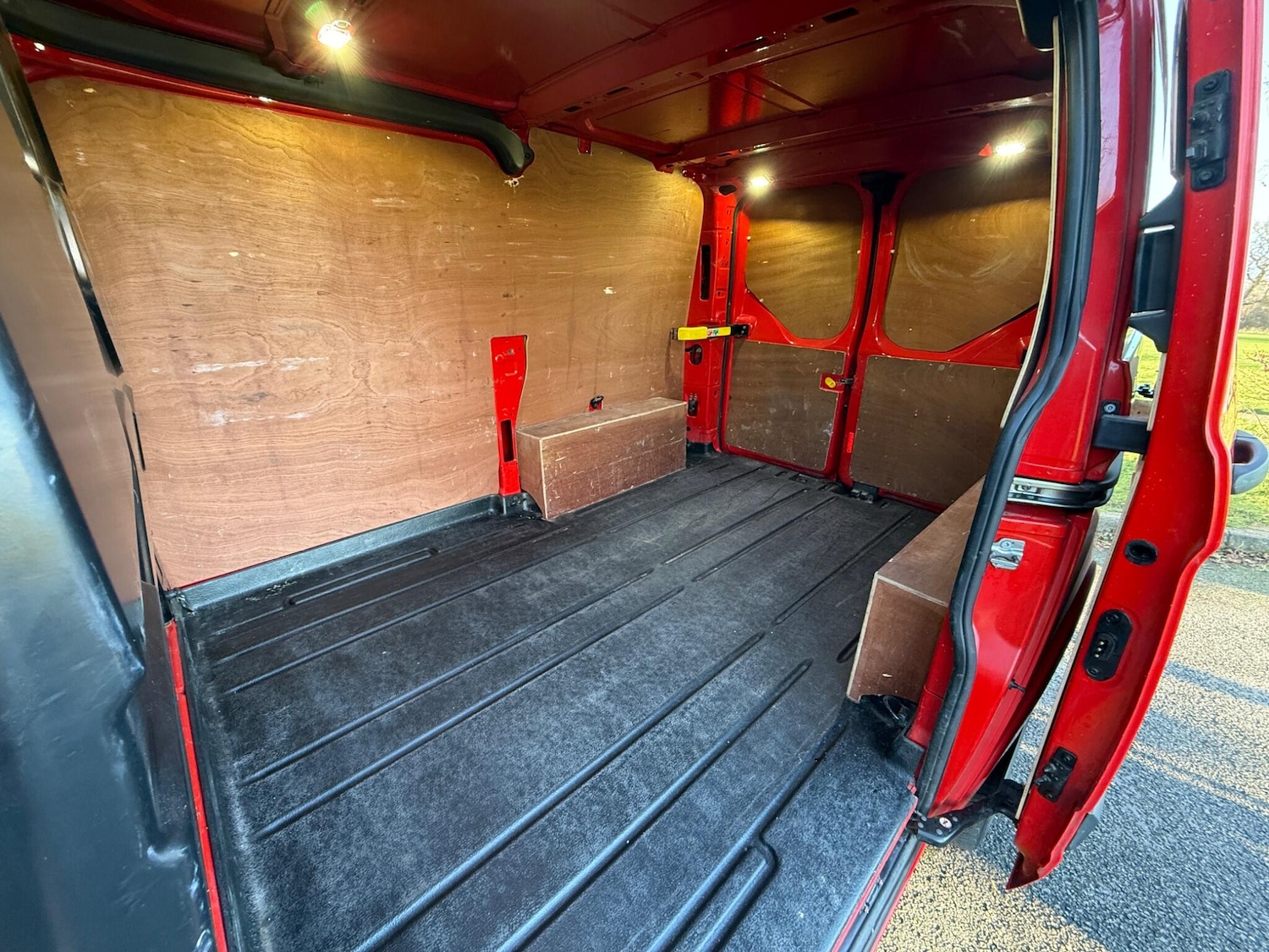 Used Ford Transit Custom 2018 for sale - 77015280: Photo 5