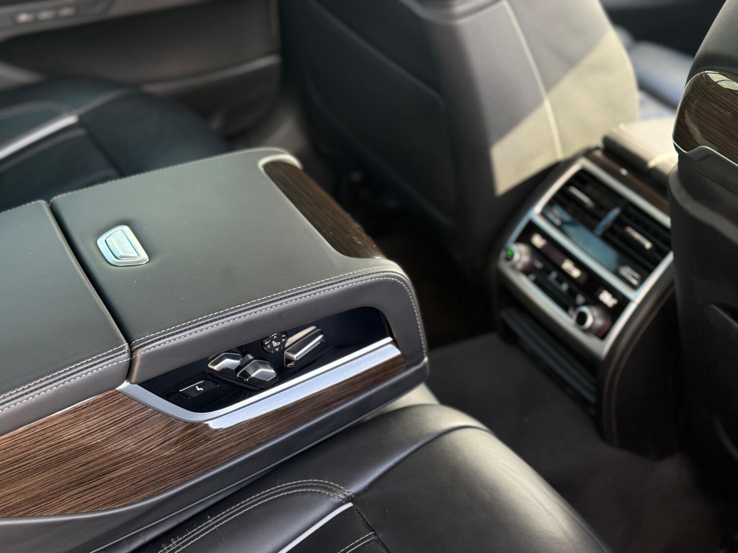 Used BMW 7 Series 2018 for sale - 78046902: Photo 32