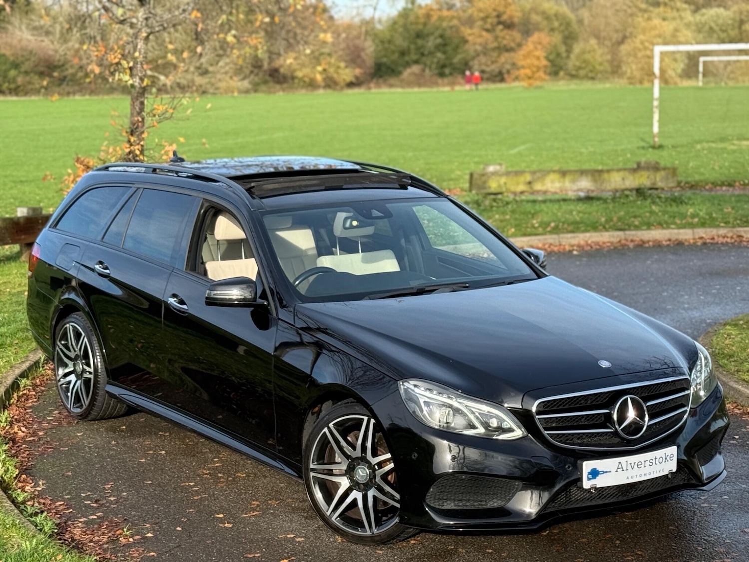 Used Mercedes-Benz E Class 2015 for sale - 76550134: Photo 19