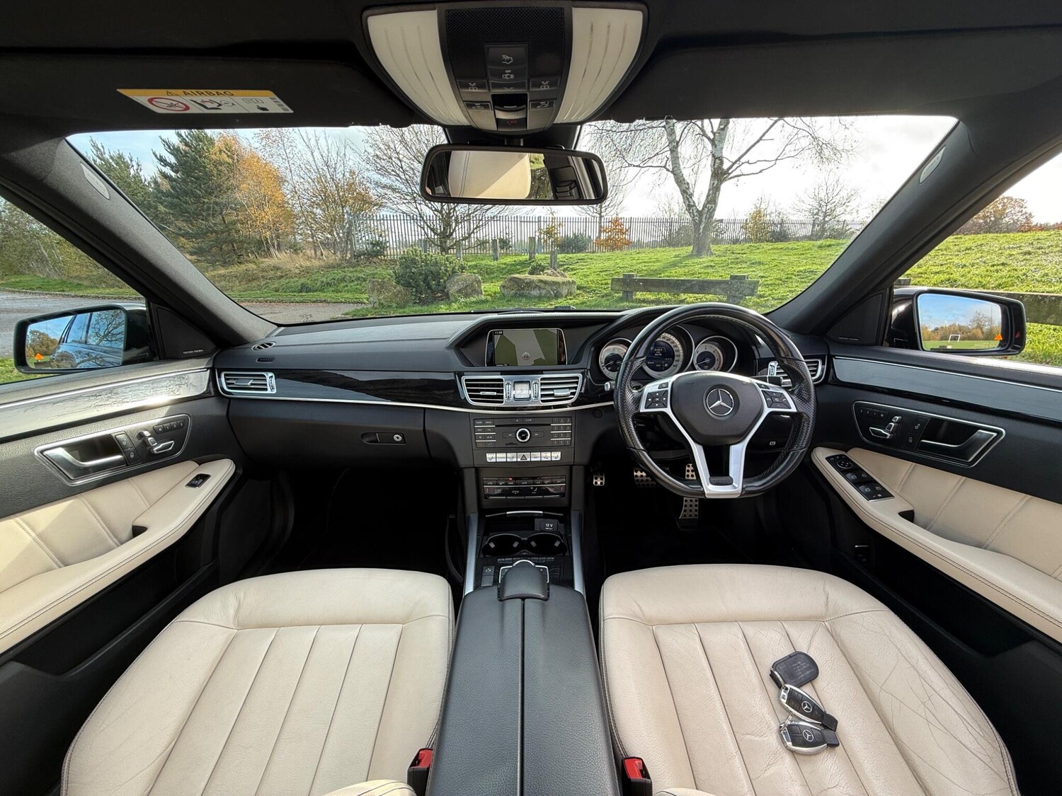 Used Mercedes-Benz E Class 2015 for sale - 76550134: Photo 33