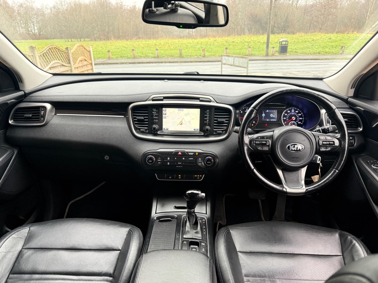 Used Kia Sorento 2015 for sale - 77143729: Photo 2