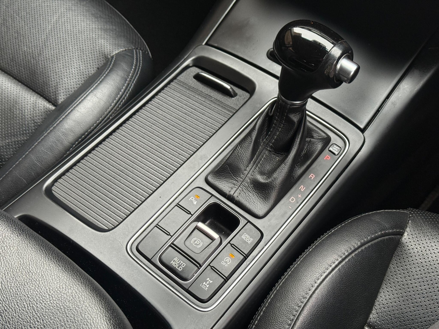 Used Kia Sorento 2015 for sale - 77143729: Photo 25