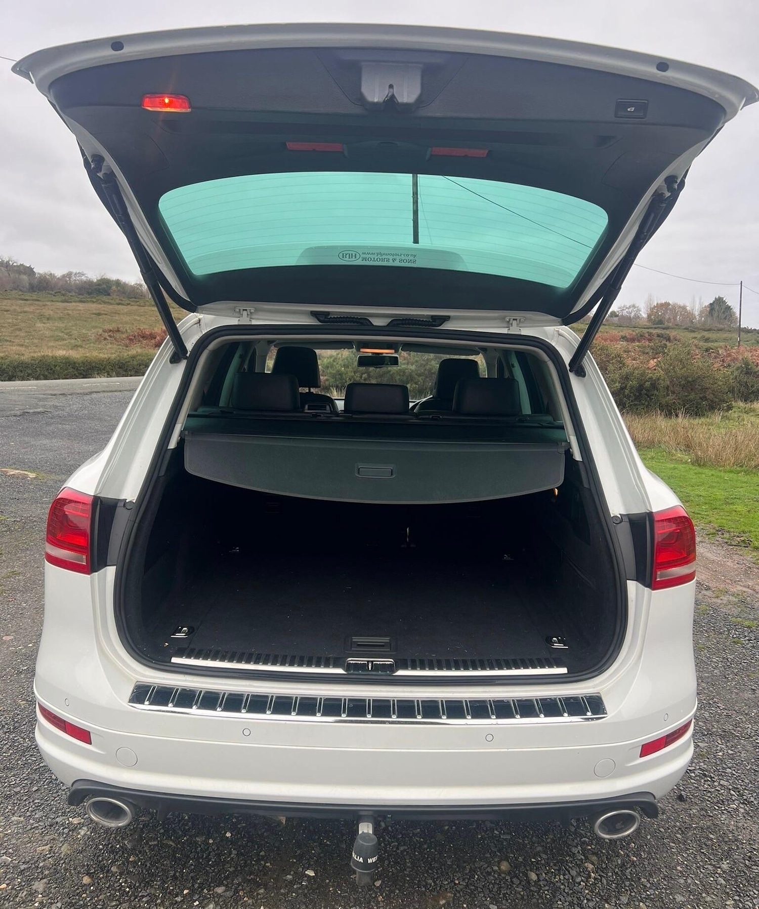 Used Volkswagen Touareg for sale - 76727168: Photo 10