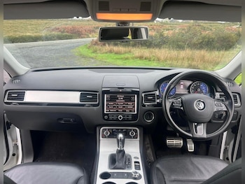 Used Volkswagen Touareg 2013 for sale - 76727168: Photo