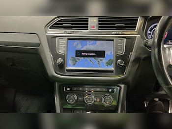 Used Volkswagen Tiguan 2017 for sale - 79412269: Photo