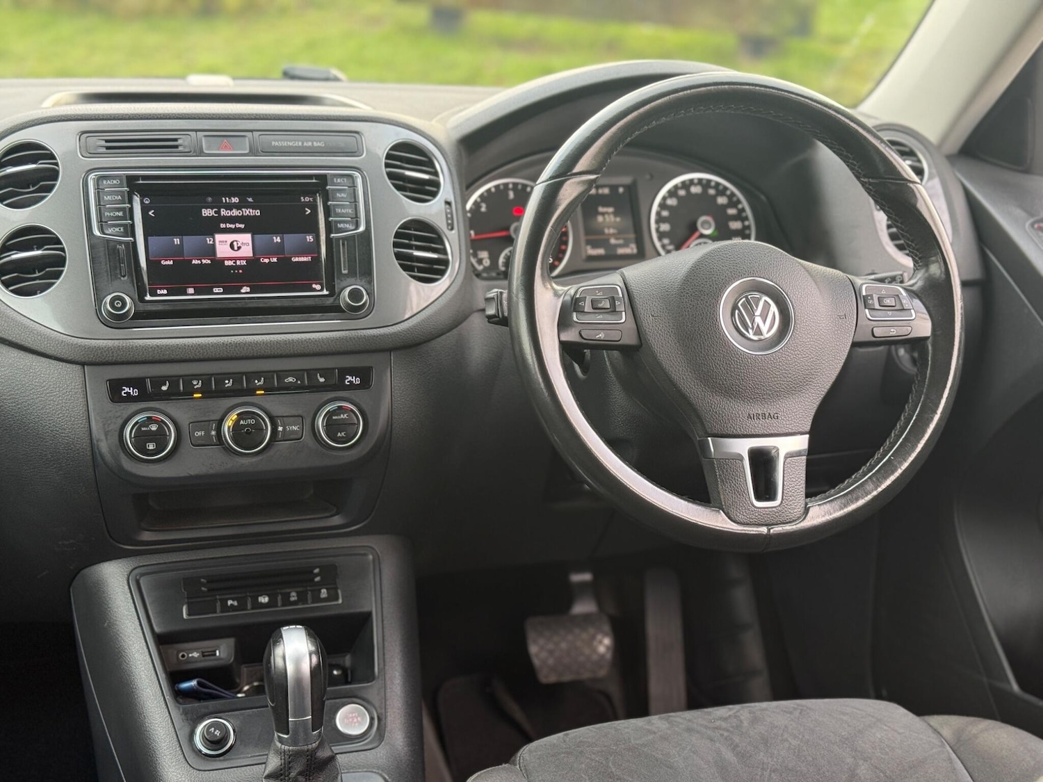 Used Volkswagen Tiguan 2016 for sale - 77237943: Photo 3