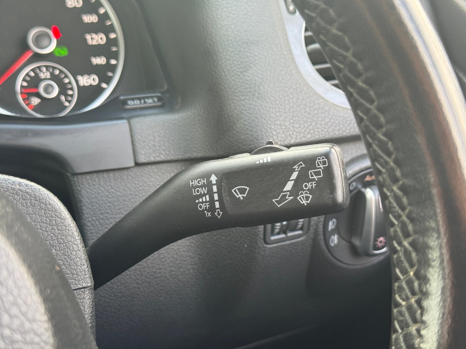 Used Volkswagen Tiguan 2016 for sale - 77237943: Photo 42