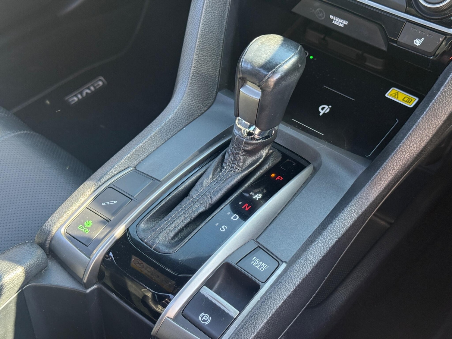 Used Honda Civic 2017 for sale - 77175932: Photo 30