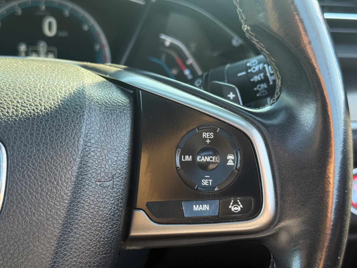 Used Honda Civic 2017 for sale - 77175932: Photo 34