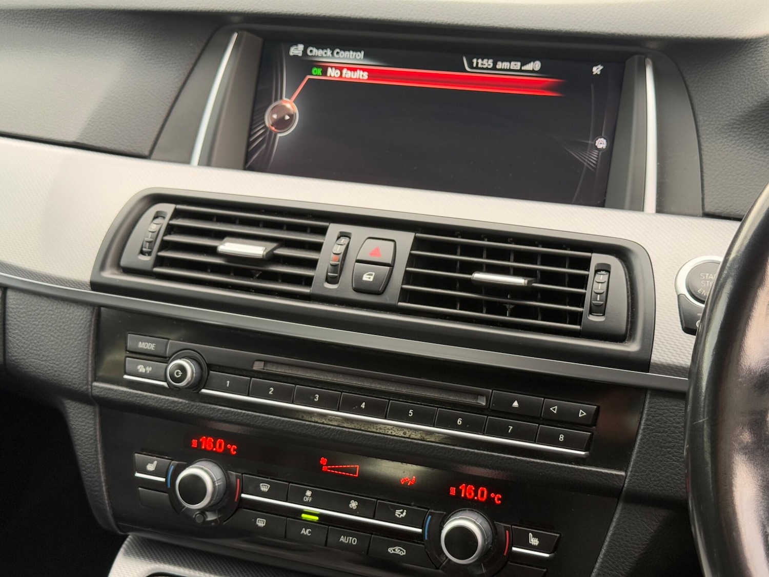 Used BMW 5 Series 2015 for sale - 76484595: Photo 43