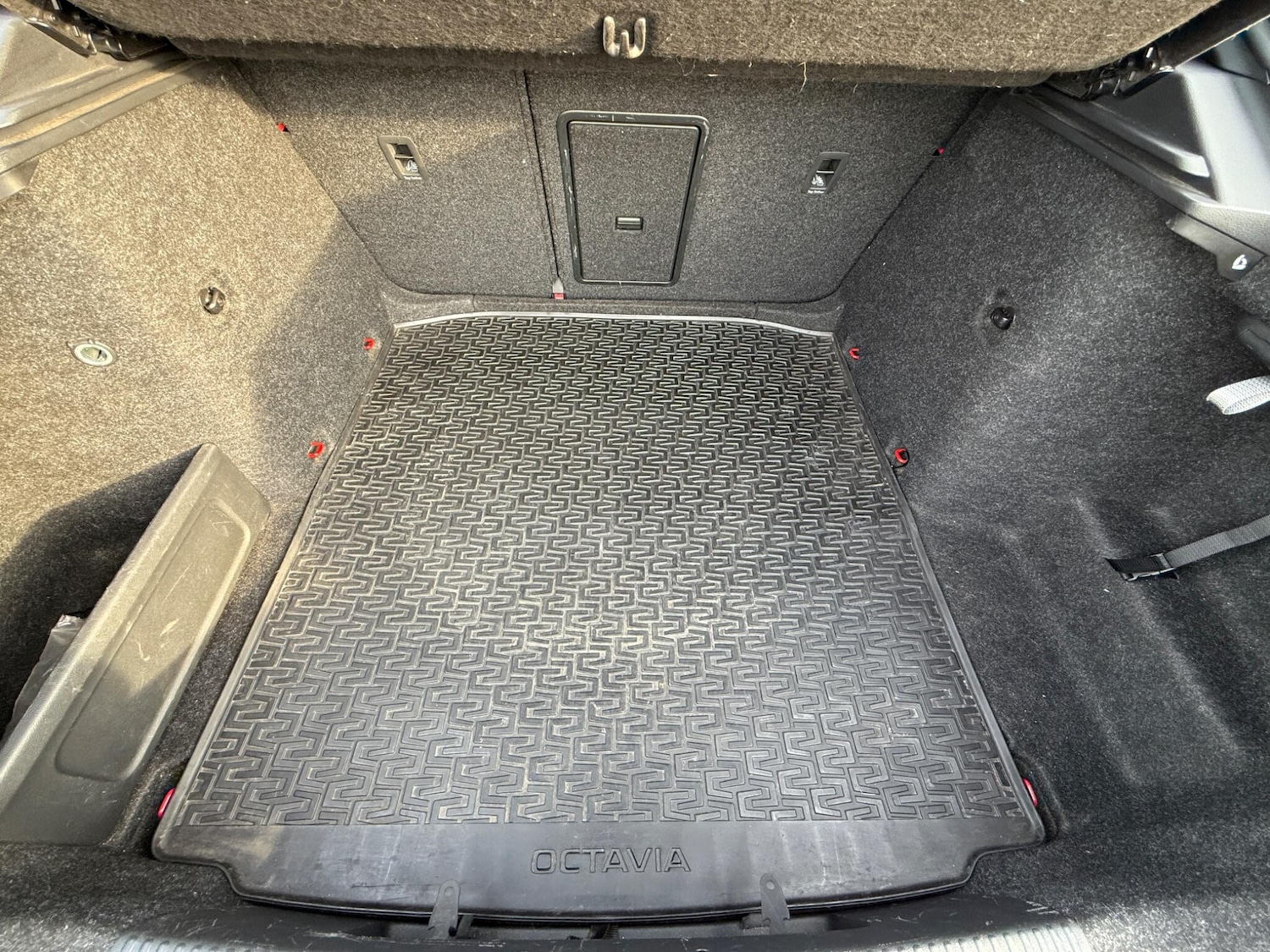 Used Skoda Octavia 2017 for sale - 77969905: Photo 11