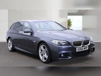 Used BMW 5 Series 2016 for sale - 79411920: Photo