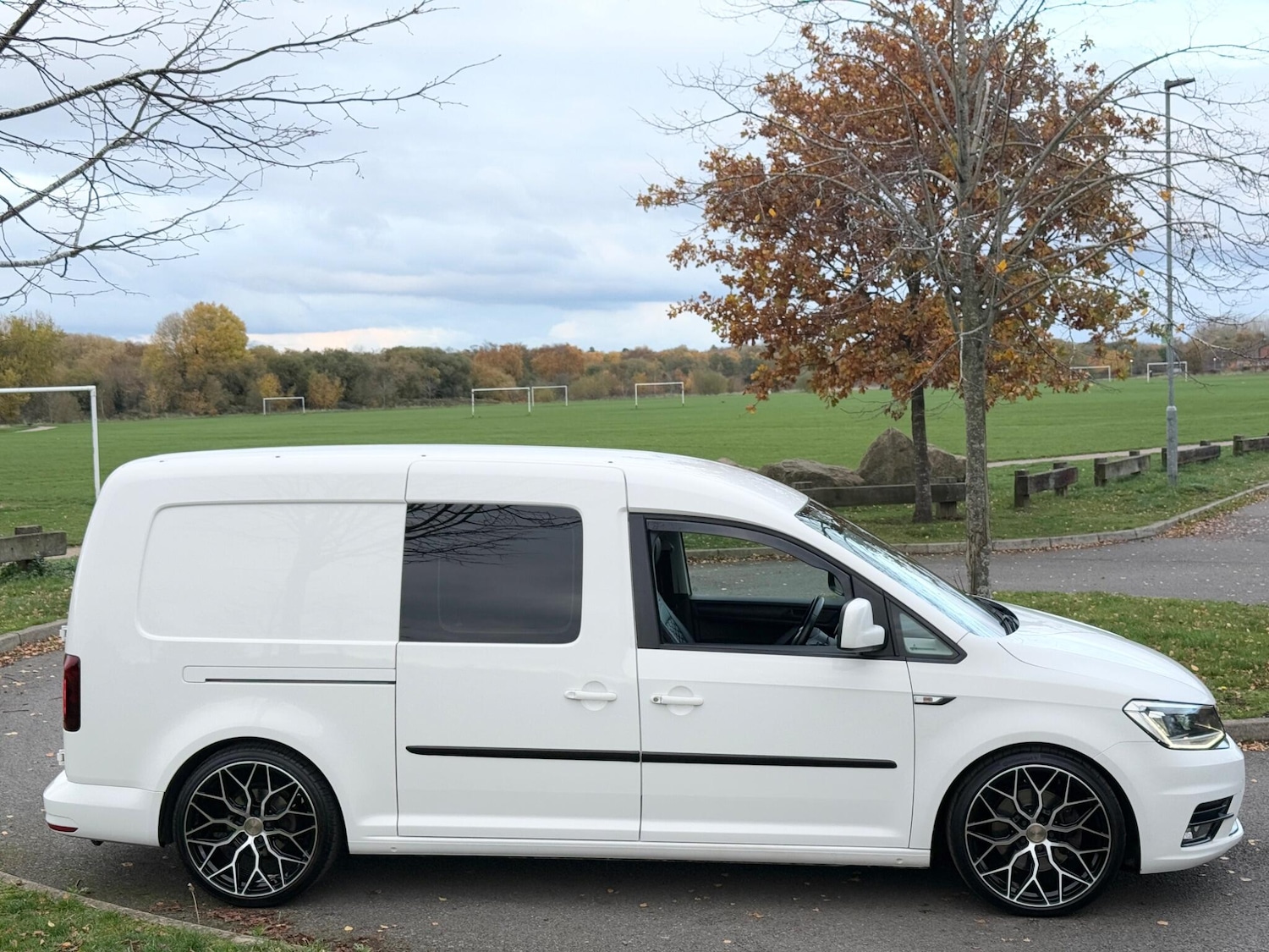 Used Volkswagen Caddy Maxi for sale - 76513059: Photo 15