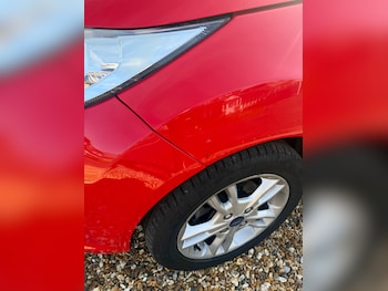 Used Ford Fiesta 2014 for sale - 78384688: Photo