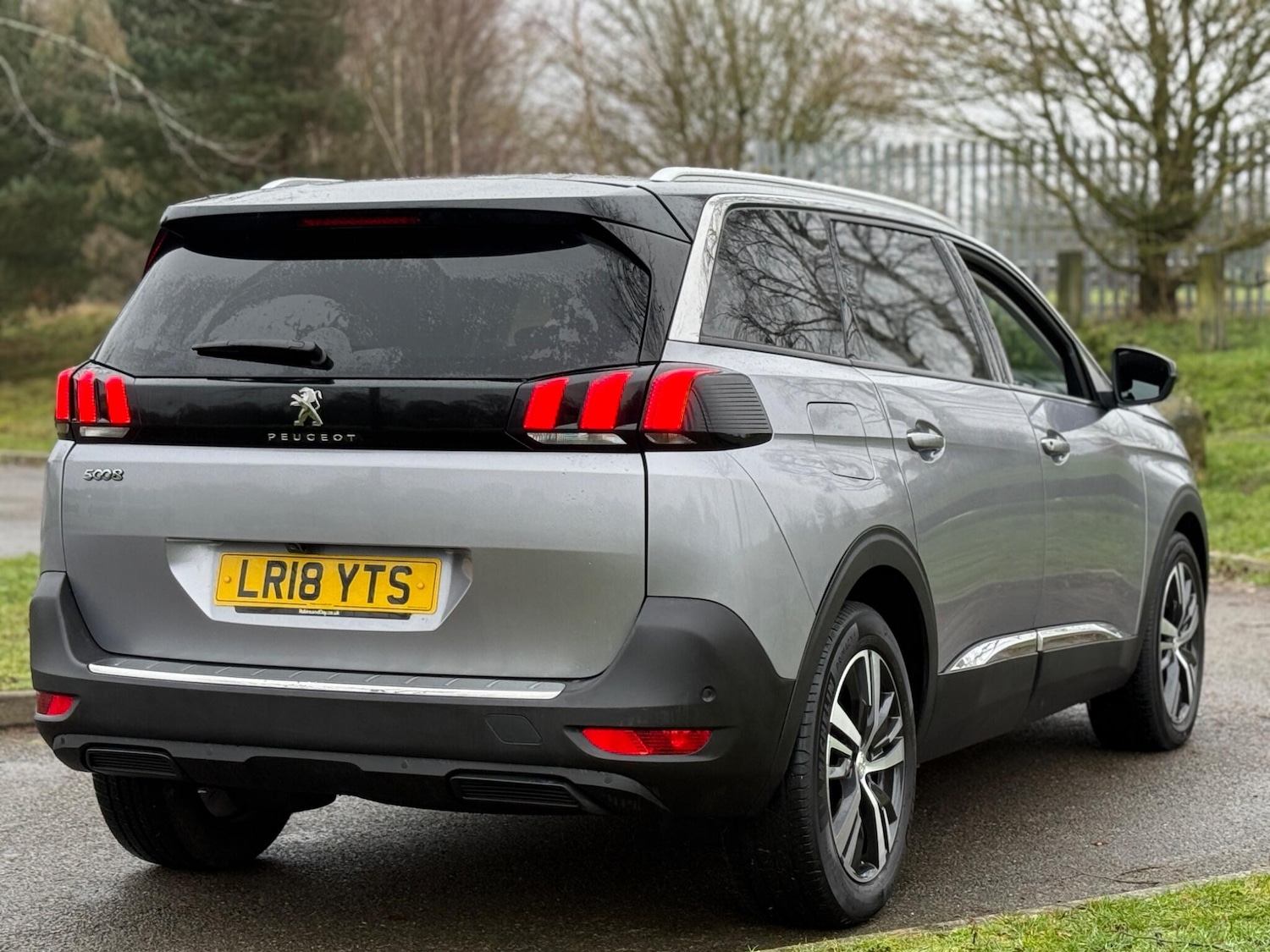 Used Peugeot 5008 2018 for sale - 77215840: Photo 5