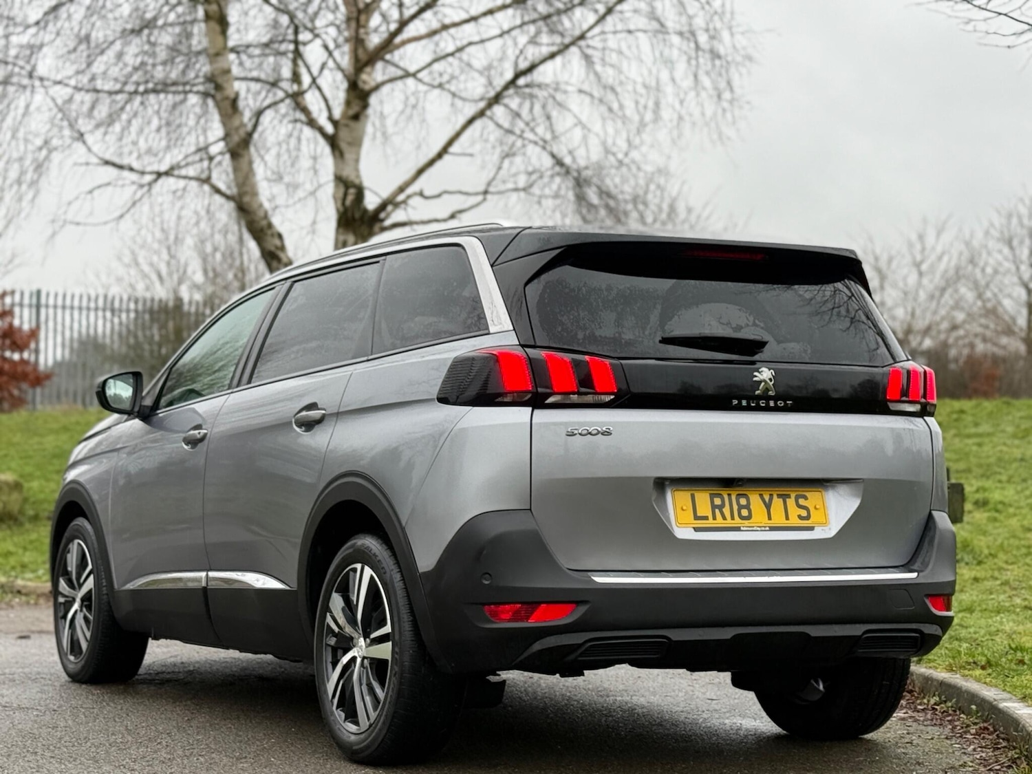 Used Peugeot 5008 2018 for sale - 77215840: Photo 9