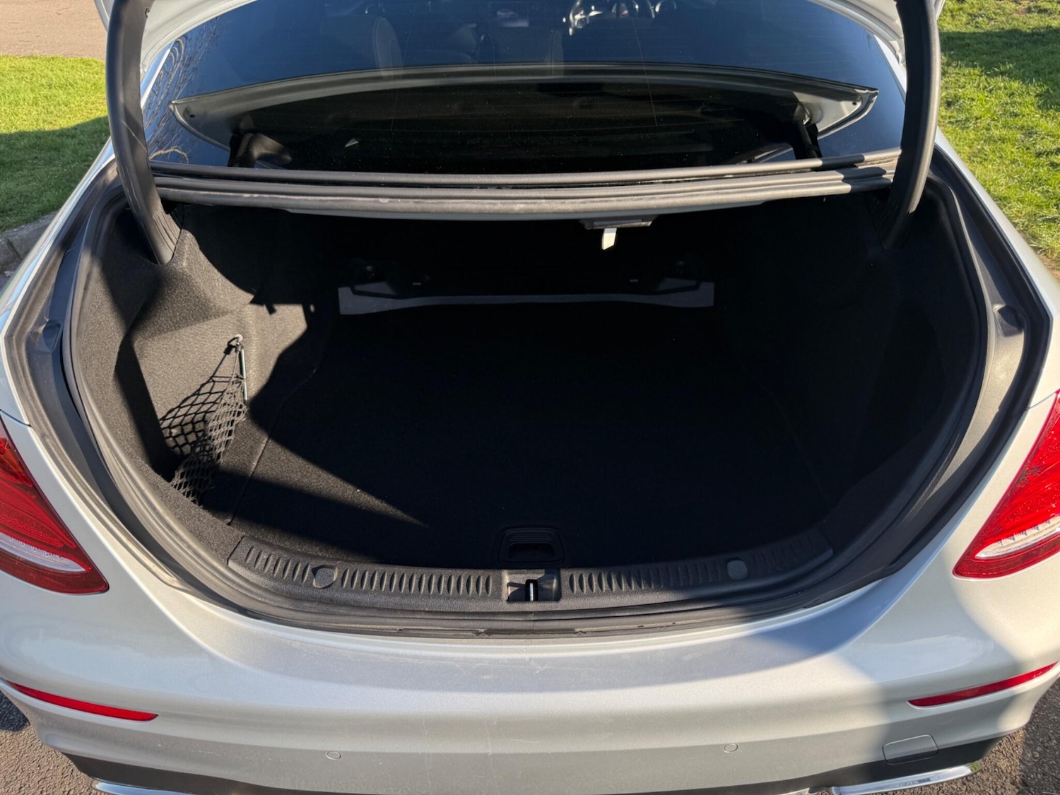 Used Mercedes-Benz E Class 2017 for sale - 77940105: Photo 12