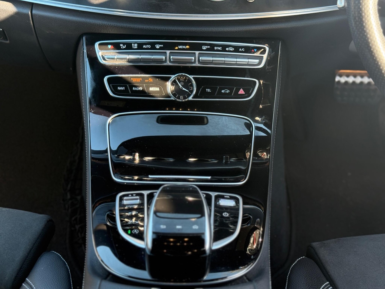 Used Mercedes-Benz E Class 2017 for sale - 77940105: Photo 33